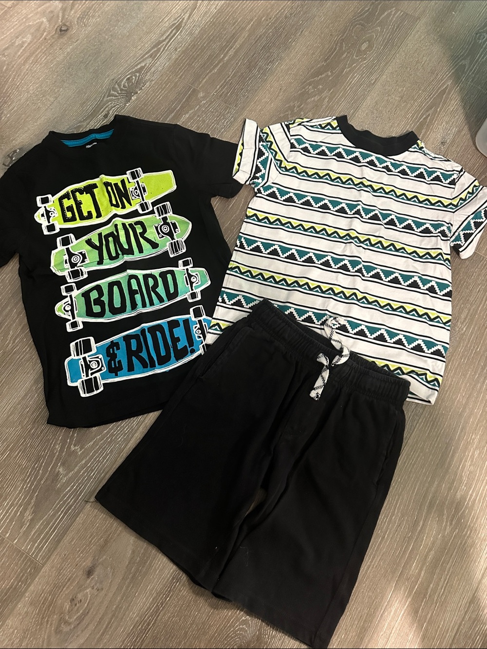 Gymboree Boys Black, White, Teal & Lime 3-Piece Matching Set